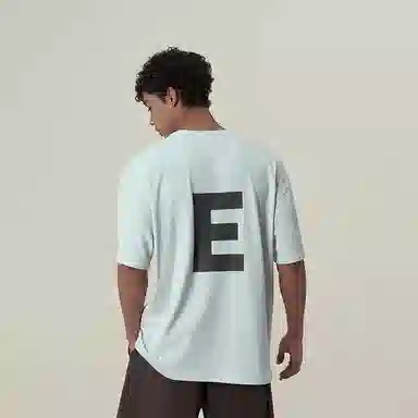 11ESTRANGER ASTRANGER T