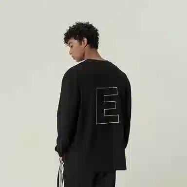 11ESTRANGER ASTRANGER T