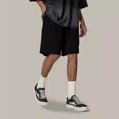 11ESTRANGER ASTRANGER