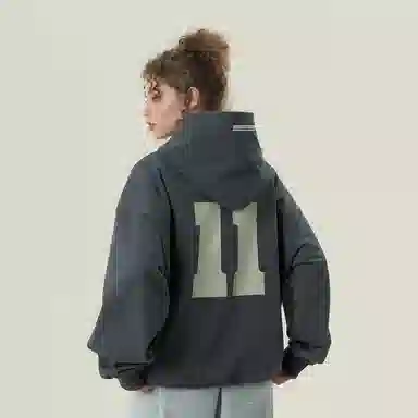 11ESTRANGER ASTRANGER logo