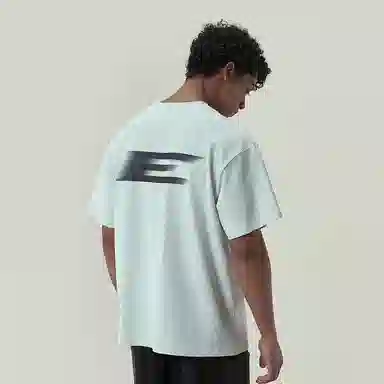 11ESTRANGER ASTRANGER T