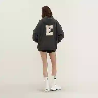 11ESTRANGER E