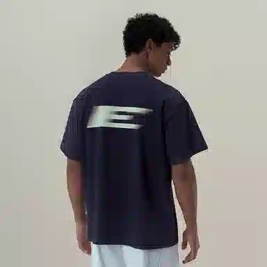 11ESTRANGER ASTRANGER T