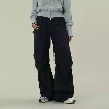 11ESTRANGER ASTRANGER