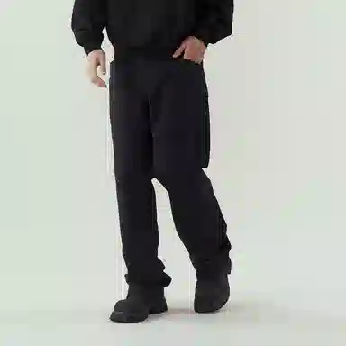 11ESTRANGER