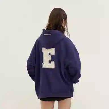 11ESTRANGER E