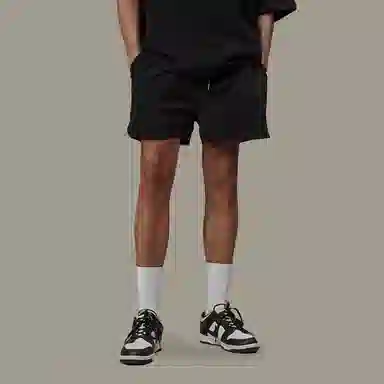 11ESTRANGER ASTRANGER