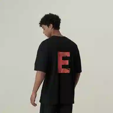 11ESTRANGER ASTRANGER T