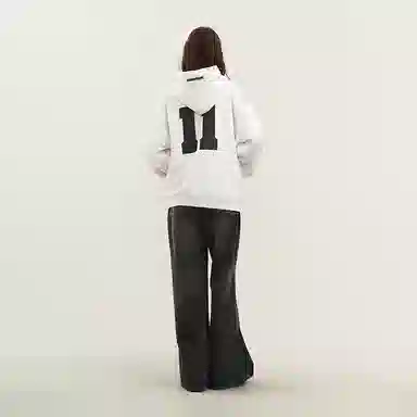 11ESTRANGER 11