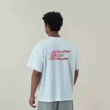 11ESTRANGER ASTRANGER ET