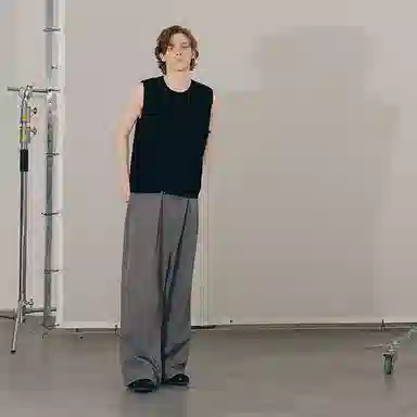 11ESTRANGER