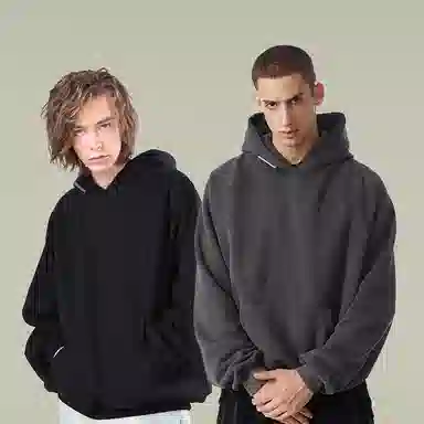 11ESTRANGER ASTRANGER