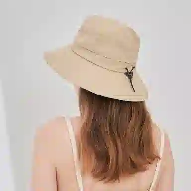 ELLE