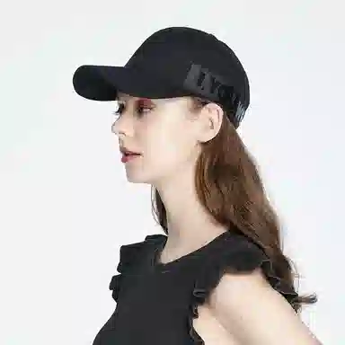 ELLE