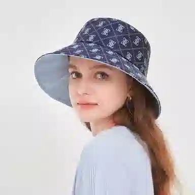 ELLE