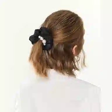 ELLE