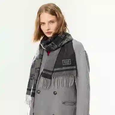 ELLE