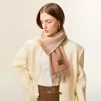 ELLE