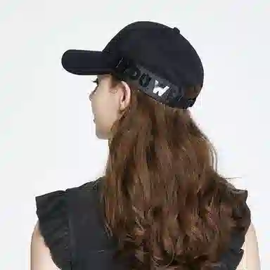 ELLE