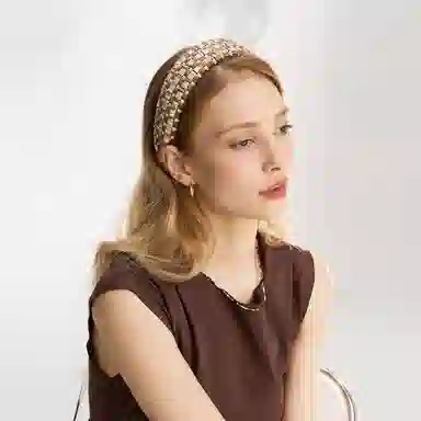 ELLE