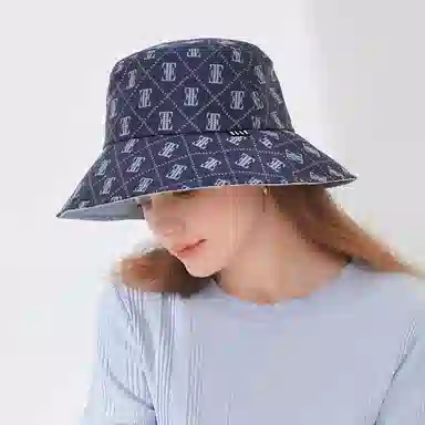 ELLE