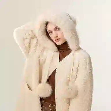 ELLE
