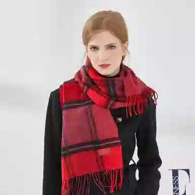 ELLE 100