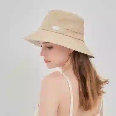 ELLE