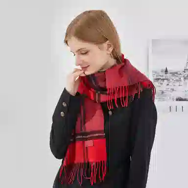 ELLE 100
