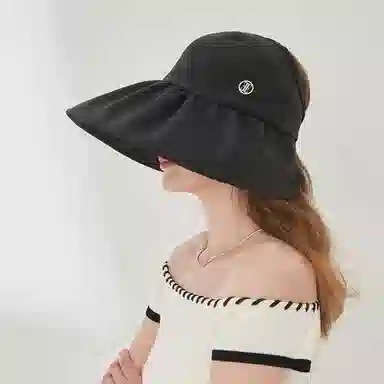 ELLE