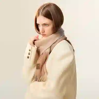ELLE