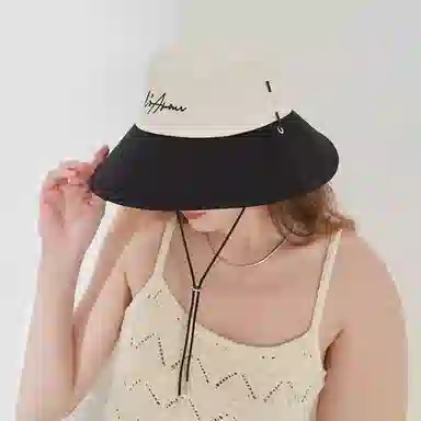 ELLE
