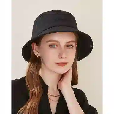 ELLE