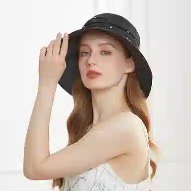 ELLE