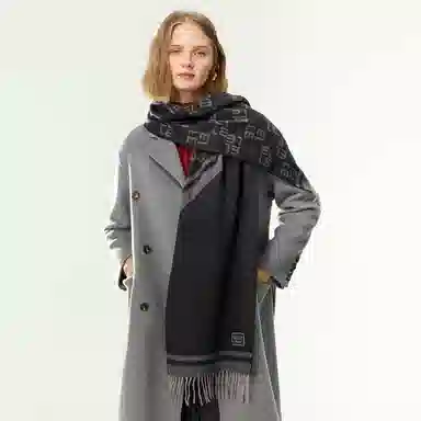 ELLE