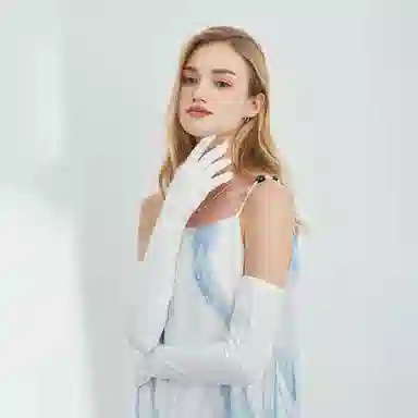 ELLE
