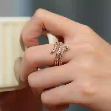 金杰福 高定系列灵蛇缠绕意大利工艺时尚高级百搭款 合金 戒指 女款