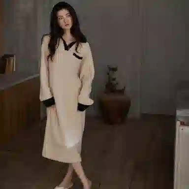 同语 睡裙女秋冬季珊瑚绒加厚长裙睡衣女士半边绒加绒可外穿家居服 家居连衣裙 稥杏色 女款