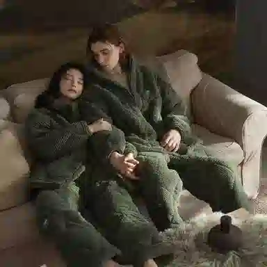 同语 寒冬保暖服 × 三层夹棉 情侣睡衣三层夹棉珊瑚绒加厚冬季家居服法兰绒加绒可外穿套装 家居套装 情侣款 松绿