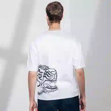 AKCLUB FLYING TIGERT