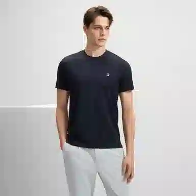 FILA T