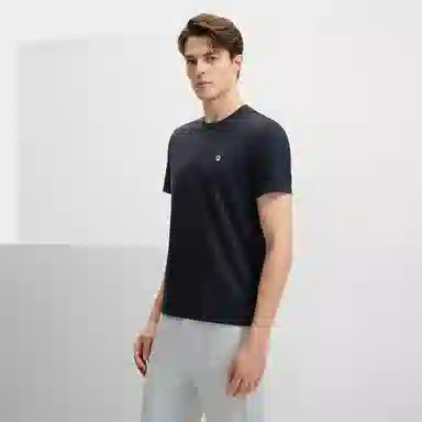 FILA T