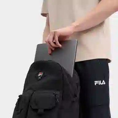 FILA T