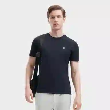 FILA T