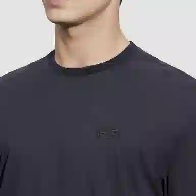 FILA T