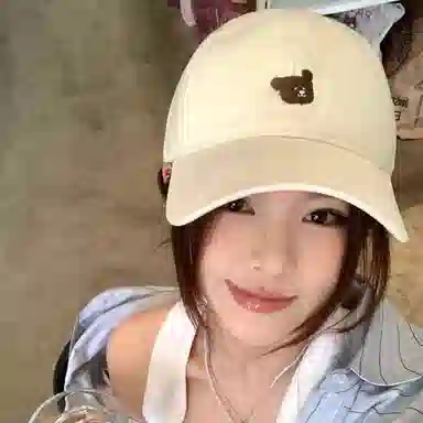 CMFY ins