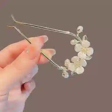 CMFY U