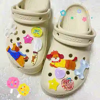 US8ACC CrocsDIY