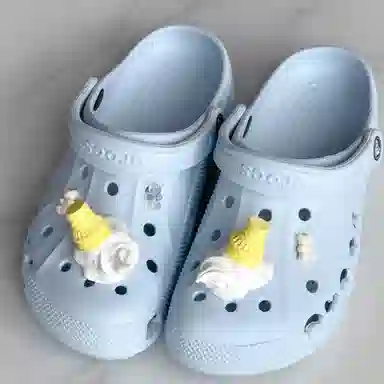 US8ACC Crocs DIY