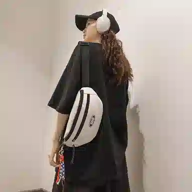 尼格尔手机腰包潮牌男士胸包日系简约轻便尼龙单肩小背包女休闲运动斜挎包男女同款情侣款 多色